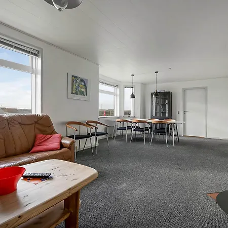 I Vrist Med Og Sauna Sj276
