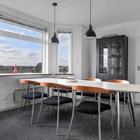 I Vrist Med Og Sauna Sj276 Feriehus Harboør
