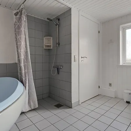 I Vrist Med Og Sauna Sj276 * Harboør