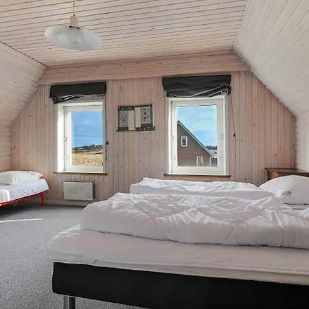 I Vrist Med Og Sauna Sj276